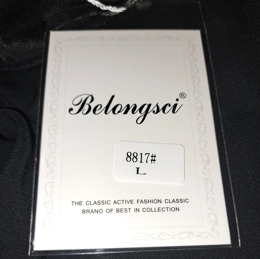 Black dress- Size- Large. Bell cap sleeves - Picture 4 of 5